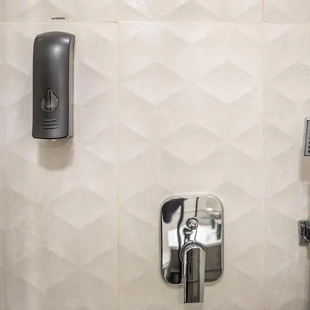 Marvelous In Andrassy Boulevard Budapeste