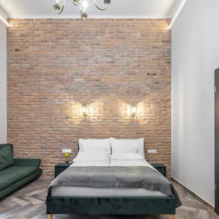 Marvelous In Andrassy Boulevard Daire