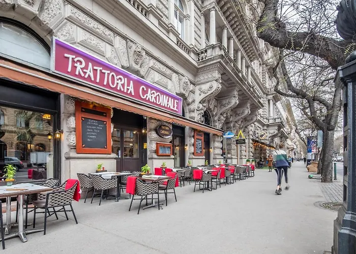 Marvelous In Andrassy Boulevard דירה *