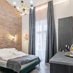 Apartment Marvelous In Andrassy Boulevard Budapest