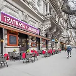 Marvelous In Andrassy Boulevard Lejlighed *